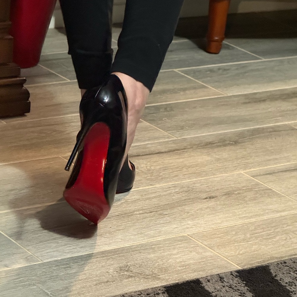 Christian Louboutin Pigalle Follies Black Patent Leather Heels - Picture 10 of 10